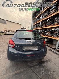 RICAMBI USATI PEUGEOT 208 2018 MOTORE HM03