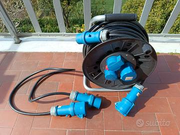 Avvolgicavo CEE professionale 3 poli 25 m Mennekes