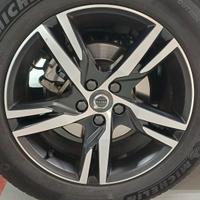 CERCHI LEGA VOLVO 18 + GOMME ESTIVE