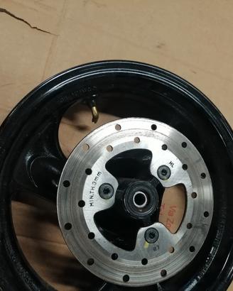 Cerchio anteriore kymco agility r12 2024