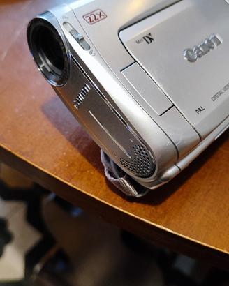 Canon mv890
