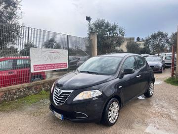 Lancia Ypsilon 1.2 69 CV 5 porte -mod.2012