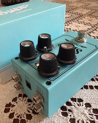 Supro Chorus stereo analogico