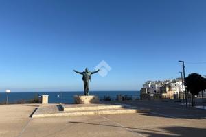 3 LOCALI A POLIGNANO A MARE