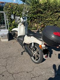 scarabeo 50