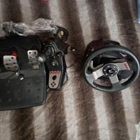 Logitech g27 con cambio e scatola originale.