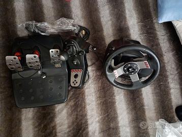 Logitech g27 con cambio e scatola originale.