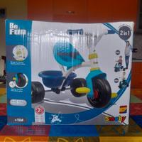 o triciclo  tricotraco nuovo 