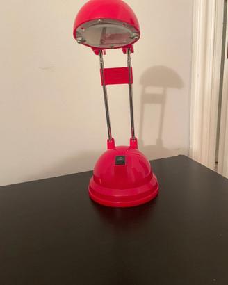 Lampada rossa Ikea da comodino