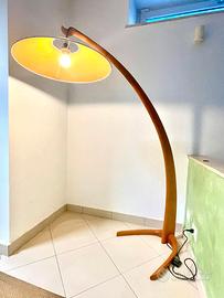 Lampada da terra ad arco, anni '50.