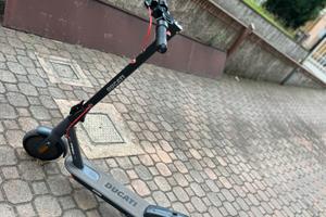 Monopattino Elettrico