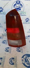 FORD FOCUS STATION WAGON 2004 - STOP POSTERIORE DE
