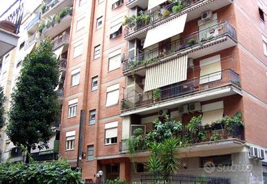 3 LOCALI A ROMA