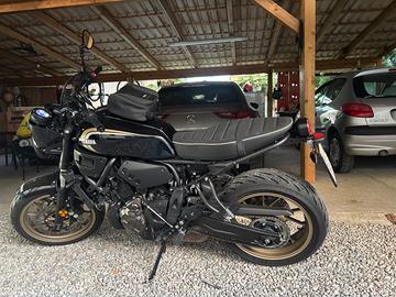 Yamaha XSR 700 - 2024