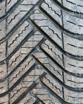 4 stagioni Hankook per Punto