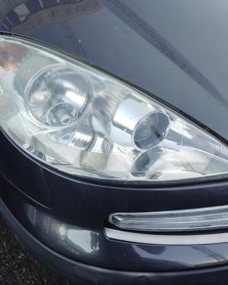 Proiettore destro PEUGEOT 807 del 2006
