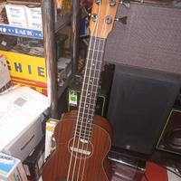 UKULELE  ALU-BASS ALEHO 