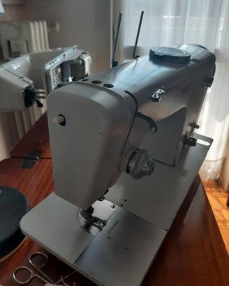 Macchina da cucire Pfaff 9