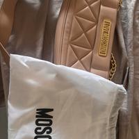 borsa moschino color cipria