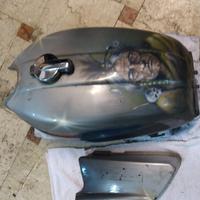 Serbatoio e fianchetto Suzuki 380 GT