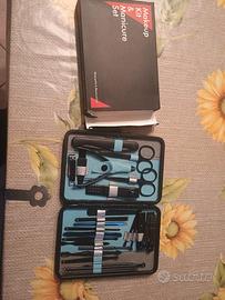 accessori kit manicure 