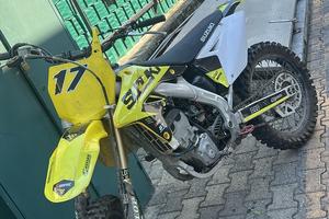 Suzuki rmz 250 2012