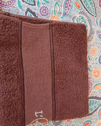 asciugamani in spugna per il bagno