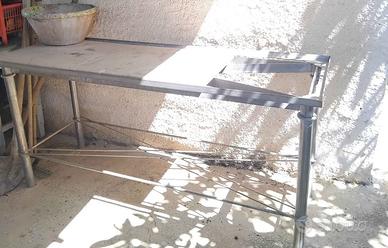 Tavolo da lavoro artigianale