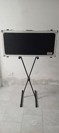 Flightcase Proel con piedistallo musica 