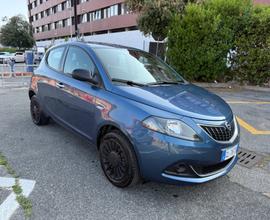 Lancia Ypsilon 1.0 FireFly 5 porte S&S Hybrid Ecoc
