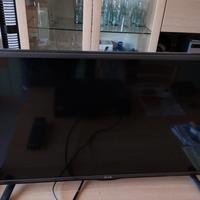 LG TV 32" HD
