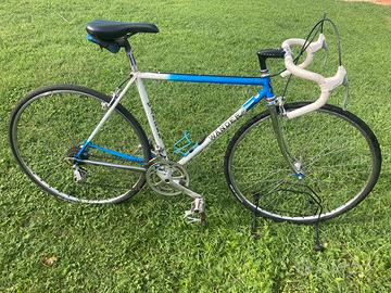 Bici corsa per eroica robusta e affidabile