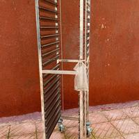 CARRELLO PORTA VASSOI NUOVO