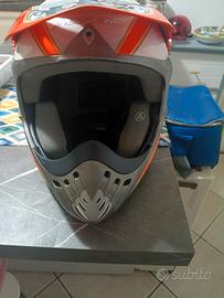 Casco modello Cross