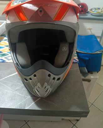 Casco modello Cross