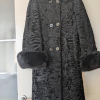 Pelliccia astrakan e volpe