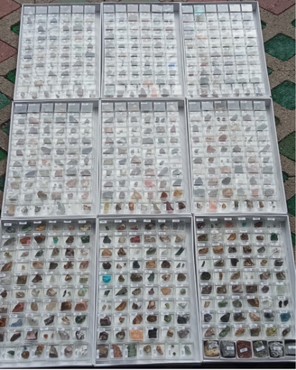 Mega collezione 540 minerali + 9 minerali omaggio 