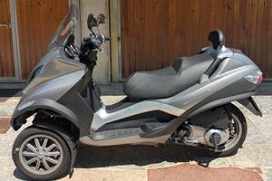Piaggio MP3 250