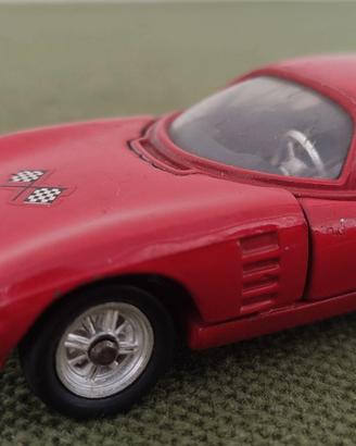Modellino di auto AlfaRomeo Giulia Bertone Canguro