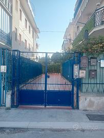 Bilocale zona porto turistico. Arredato e libero