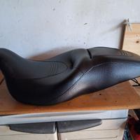 Sella in pelle per harley davidson