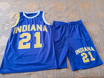 Pantaloncini più canotta unisex, usato poco 