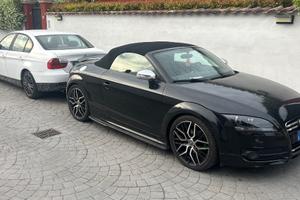 AUDI TT Roadster 2.0 TFSI S tronic