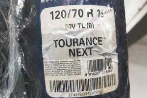 Gomma Metzeler 120/70 R 19 Tourance Next nuova