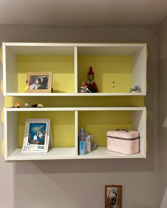 Cameretta Armadio e libreria