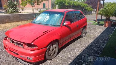 Opel Astra GSI 2.0 16V
