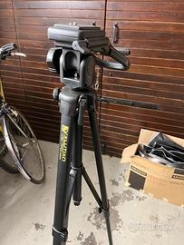 Cavalletto per macchina fotografica o cinepresa