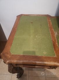 scrivania  antica  completa di sedia 