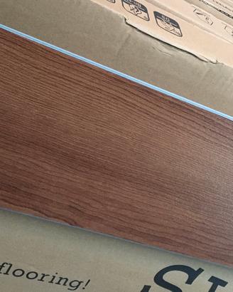 Pavimentazione in lastre SPC facile da montare