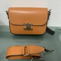 Borsa in pelle nuova color cuoio